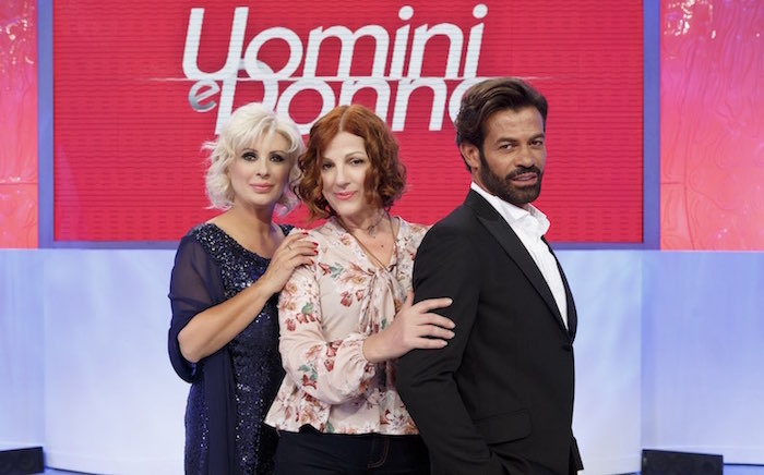 UOMINI E DONNE: PRESTO UNA PUNTATA SPECIALE CON LE COPPIE FORMATE DAL PROGRAMMA