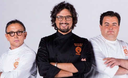 PROGRAMMI TV DI STASERA, SABATO 7 GENNAIO 2017. SU TV8 ARRIVANO I PICCOLI CUOCHI DI JUNIOR MASTERCHEF ITALIA 3