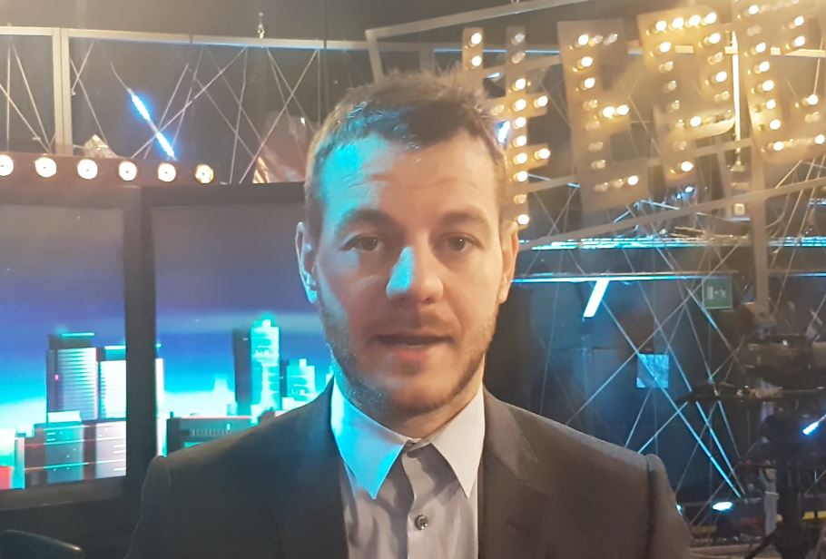 Alessandro Cattelan a DM: Robbie Williams a #EPCC farà molto più che a Sanremo. In onda tutti i giorni senza orario