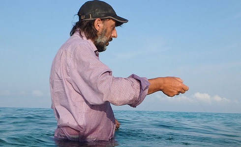 Isola dei Famosi 2017: Massimo Ceccherini si ritira. Raz avrebbe insultato la moglie