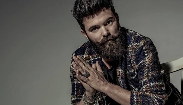 FESTIVAL DI SANREMO 2017, NUOVE PROPOSTE: FRANCESCO GUASTI (INTERVISTA VIDEO)