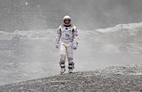 PROGRAMMI TV DI STASERA, GIOVEDÌ 9 FEBBRAIO 2017. SU RAI 2 PUNTATA SPECIALE DI VOYAGER, SU CANALE 5 LA PRIMA TV DI INTERSTELLAR