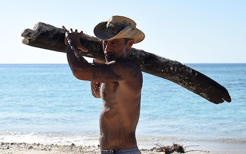 Isola dei Famosi 2017, giorno 16 | Non c’è pace per Raz e Massimo. Urtis contro la De Grenet: “Ho fatto più programmi di lei”