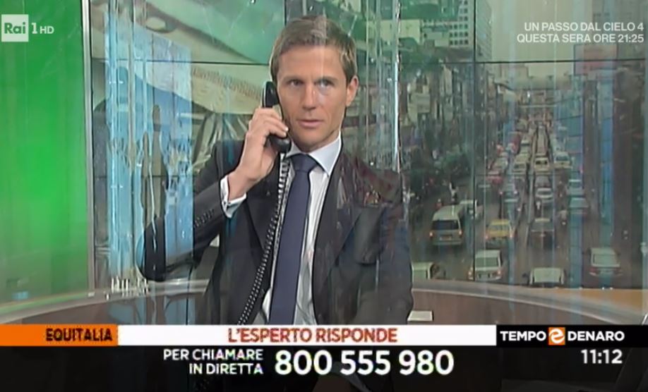 Tempo e Denaro, telefona in diretta e insulta: “Vaffanc*lo, buffoni!”