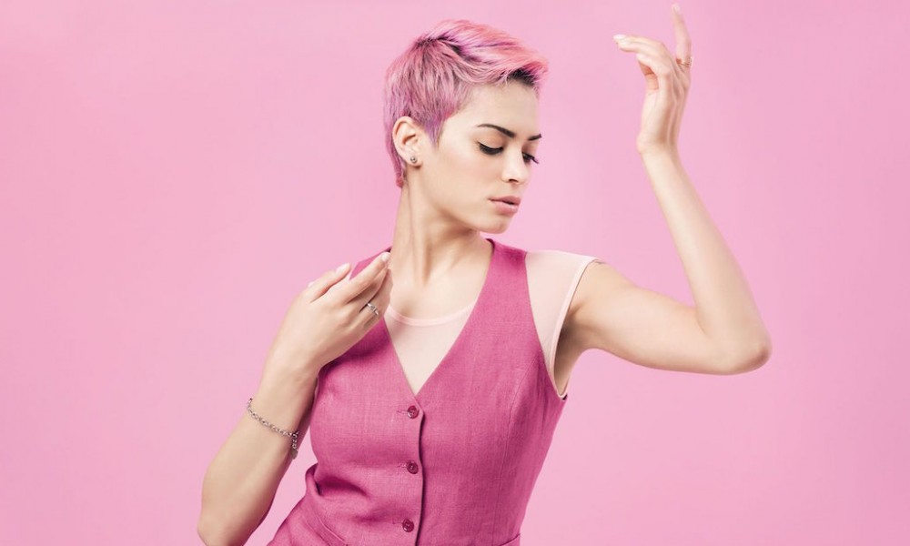 SANREMO 2017, TESTI CANZONI: ELODIE – TUTTA COLPA MIA