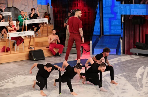 Amici 2017: speciale di sabato 4 marzo in diretta. Lo Strego al Serale, Andreas e Giada no (almeno per ora)