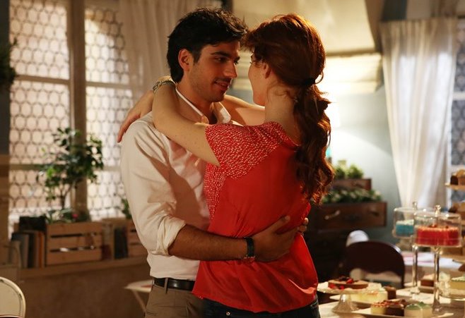 Ascolti Tv | Domenica 5 marzo 2017. Che Dio ci Aiuti 4 chiude al 23.7%, Il Segreto al 13.3%. Le Iene e Che Fuori Tempo che Fa al 10.7%