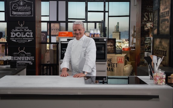 Iginio Massari – The Sweetman: il maestro della pasticceria mette alla prova talenti in erba su Skyuno