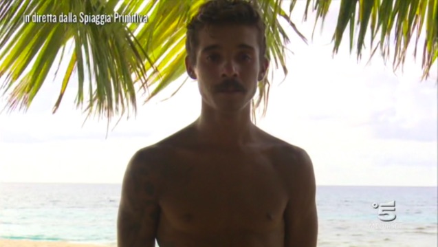 Moreno sull'Isola dei Primitivi