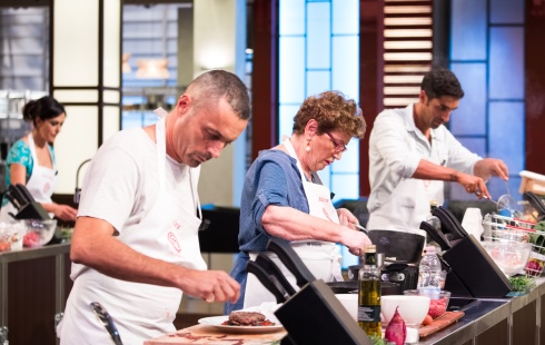 Celebrity MasterChef: da stasera cucinano i vip (foto)