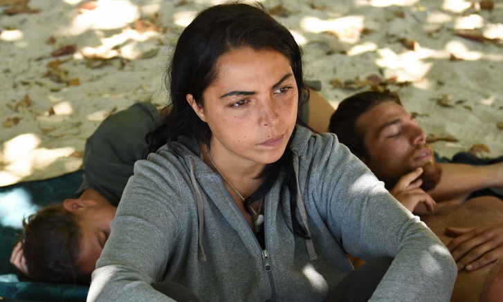 Isola dei Famosi 2017, giorno 58 | Nancy non ci sta a passare per l’unica stratega: “Giulio vorrebbe uscire pulito? Anche Raz si è fatto i suoi conti”