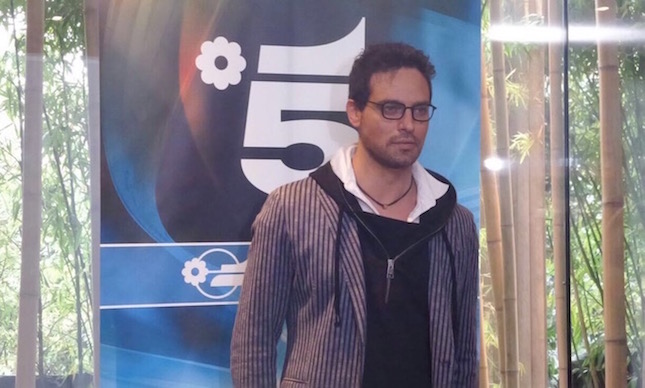 Tonio spietato ne L’Onore e il Rispetto 5, l’ultimo capitolo. Gabriel Garko: “E’ la stagione che preferisco, ho lavorato con un mio mito, Bo Derek”