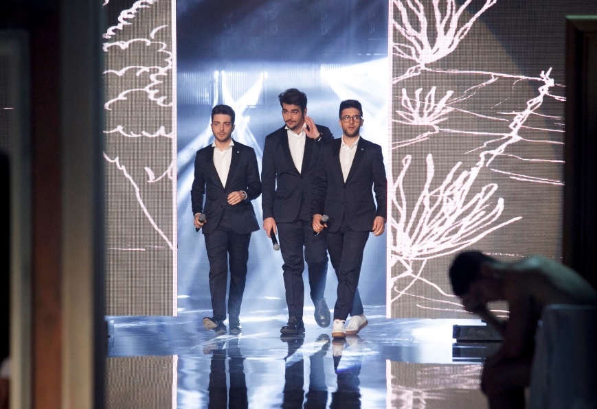 Amici prova a tornare in testa, Ballando spera di restarci. Come finirà?