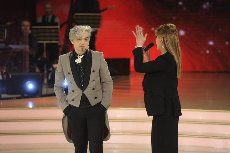 Morgan alla finale di Ballando. Milly Carlucci: «Non è uno sgarbo alla De Filippi. Batterla non è il nostro obiettivo, anche se è accaduto»