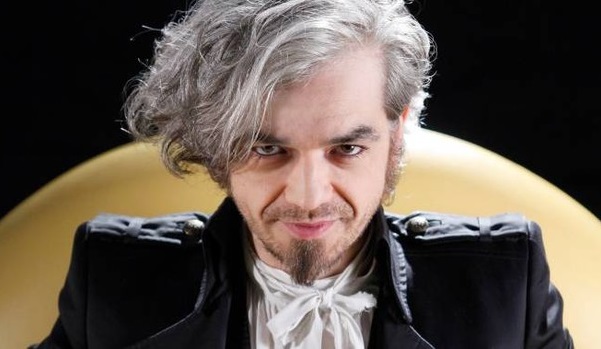 Mediaset denuncia Morgan