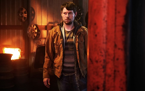 Outcast: da stasera su Fox la seconda stagione della serie ‘demoniaca’