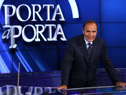 Bruno Vespa scrive al CdA Rai per il tetto-compensi: «Tra un Fazio che si occupa di Falcone e un Vespa che fa una puntata su Ballando, chi è l’artista e chi il giornalista?»