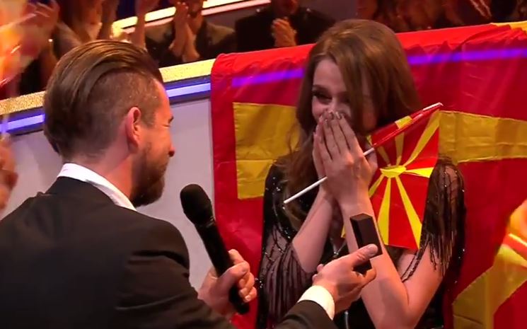 ESC 2017: proposta di matrimonio in diretta – Video