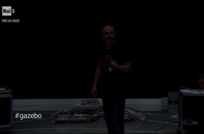 Gazebo, black out in diretta nell’ultima puntata. Zoro nei saluti:«Ci vediamo in giro, l’importante è riconoscersi»