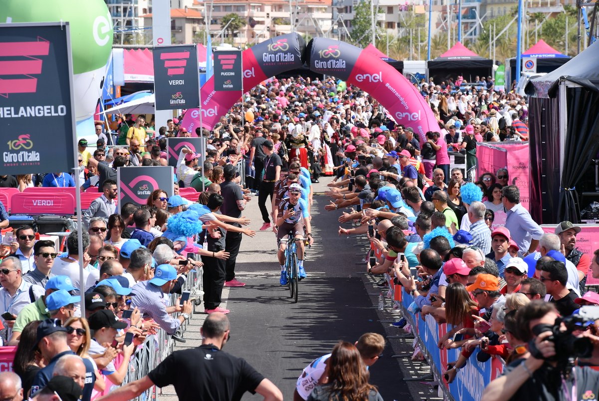 Giro d’Italia 2017: diretta tv e radio dal 5 al 28 maggio. Ecco dove e quando seguire la 100° corsa rosa