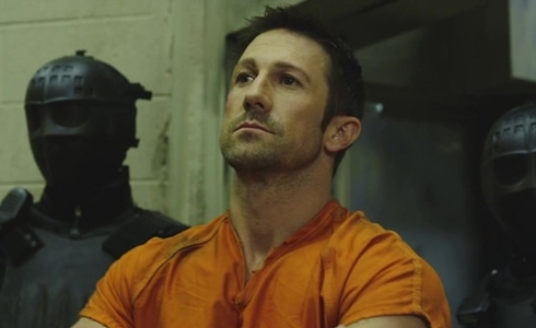 Programmi TV di stasera, giovedì 11 maggio 2017. Su Rete4 «Riot – in Rivolta»