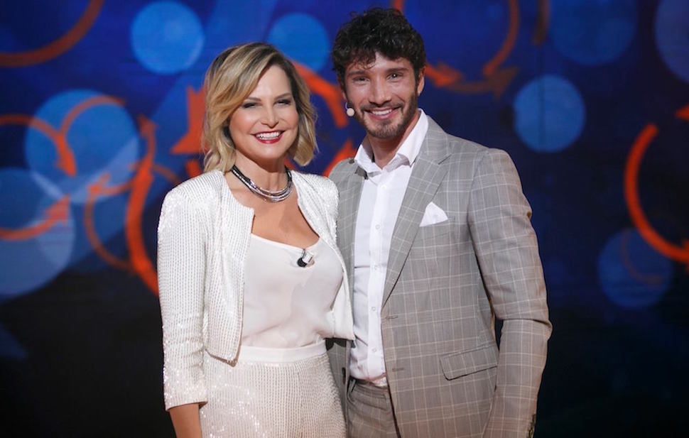 Selfie 2: il cast. Ecco giudici e mentori del programma di Simona Ventura