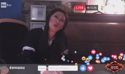 Virginia Raffaele imita Anna Oxa. Il commento in rete: «Innata volgarità. Si scredita una donna che non si è mai prostituita per avere spazi in tv»