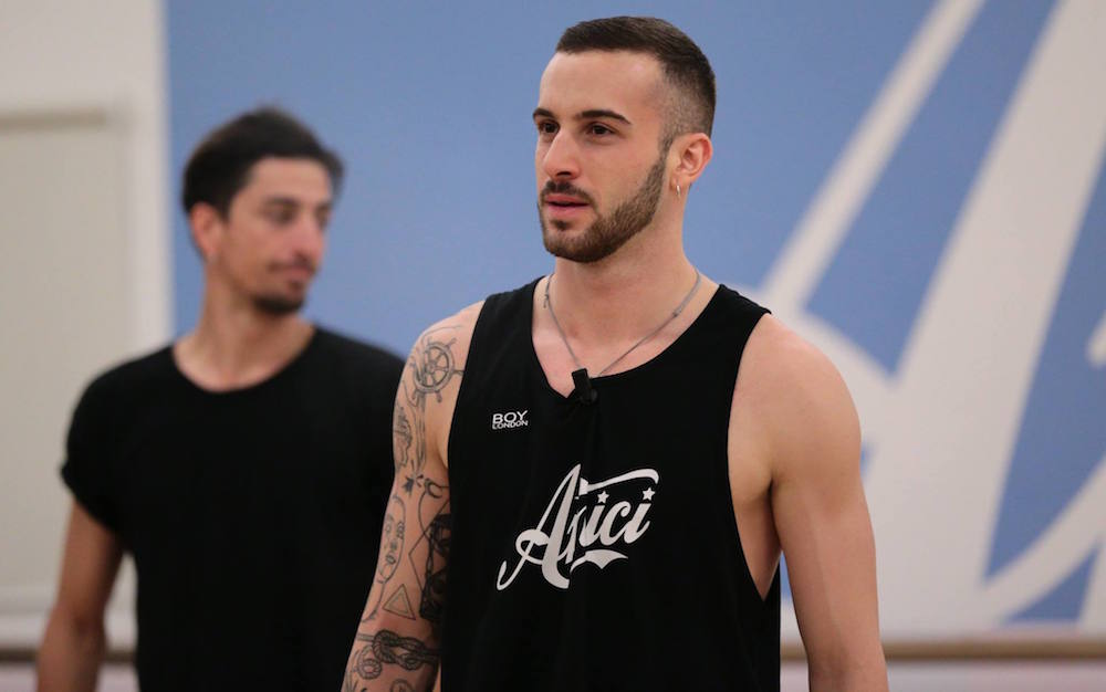 Amici 2017, daytime 23 maggio. Sebastian riceve la visita della sua insegnante di danza