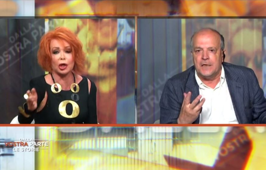 Dalla Vostra Parte, Marina Ripa di Meana: «Italia sovrappopolata da buzziconi e smutandati». Trefiletti si infuria