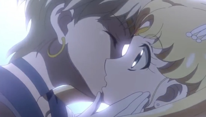 Sailor Moon Crystal: Rai Gulp manda in onda il bacio lesbo tra Sailor Urano e la protagonista – Video
