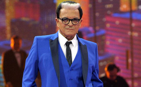 Grande Fratello Vip 2017, Cristiano Malgioglio se la suona e se la canta: “Sarò concorrente per risarcire Mariah Carey”