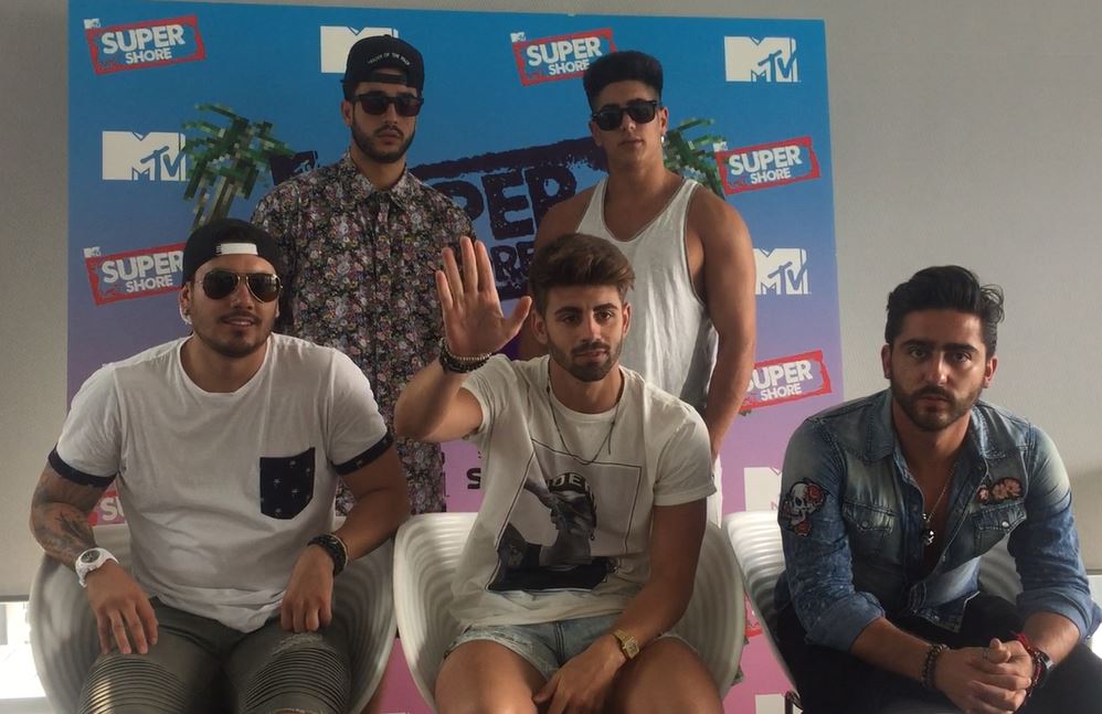 I ragazzi di Mtv Super Shore 3 a DM: «Che bordello questo reality! La donna più adulta con cui sono stato? L’hanno seppellita ieri» – Video