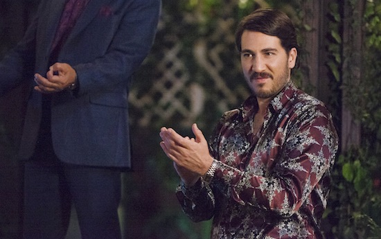 Programmi TV di stasera, venerdì 1 settembre 2017. Su Netflix la terza stagione di Narcos