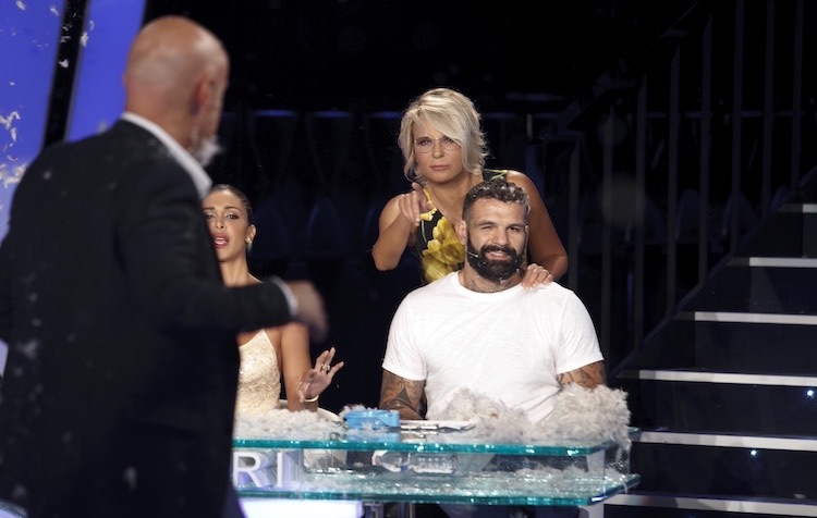 DE FILIPPI E SAKARA_ ascolti tu si que vales tu si que vales ascolti