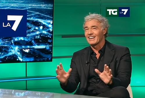 Massimo Giletti al TgLa7 con Enrico Mentana. Ecco il singolare promo del nuovo programma – Video