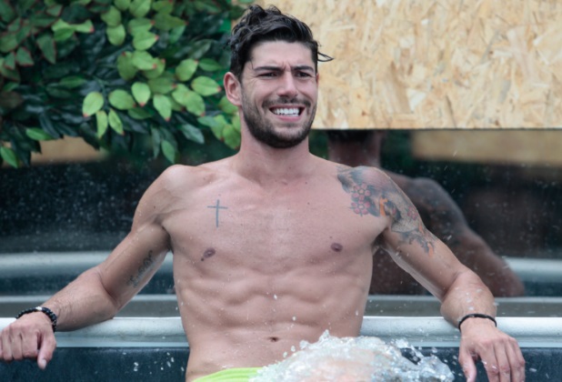 Grande Fratello Vip 2017 apre una SPA per il pubblico. Vip al lavoro!