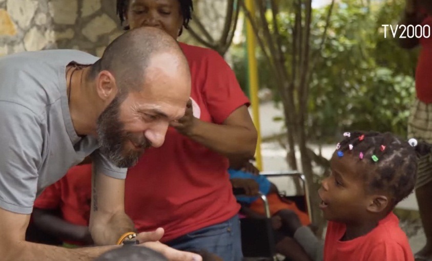 Missione Possibile: Max Laudadio inviato per Tv2000 nell’access domenicale