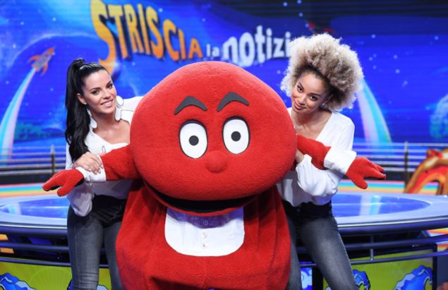 Striscia la Notizia: Shaila Gatta e Mikaela Neaze Silva sono le nuove veline – Foto