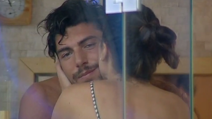 Grande Fratello Vip 2017, giorno 45. Cecilia e Ignazio si baciano – Foto