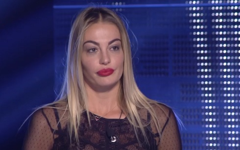 Grande Fratello Vip 2017: eliminata Veronica Angeloni. La ‘beatificazione’ di Jeremias ha funzionato – Video