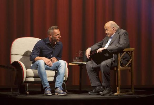 L’Intervista con Pietro Maso, Maurizio Costanzo risponde alle critiche: «Le persone vanno conosciute»