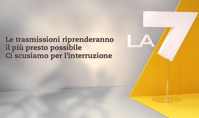 Tagadà, da Tiziana Panella si parla di malocchio e venerdì 13: un blackout spegne la diretta