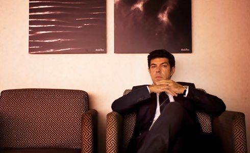 Programmi TV di stasera, martedì 24 ottobre 2017. Su Rai2 in 1^TV il film Suburra