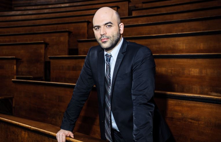 Roberto Saviano a DM: ecco la differenza fondamentale tra l’intervista di Vespa a Riina su Rai 1 e la mia a Prestieri sul Nove
