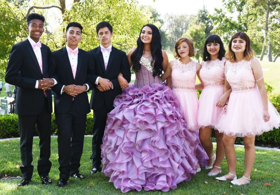 La Quinceanera su HBO: dopo l’Italia, il fenomeno sbarca negli Usa. Una baby-trans apre il documentario