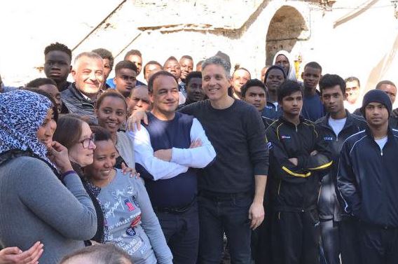 Riace, indagato il sindaco pro-migranti. La Rai blocca la fiction su di lui con Beppe Fiorello