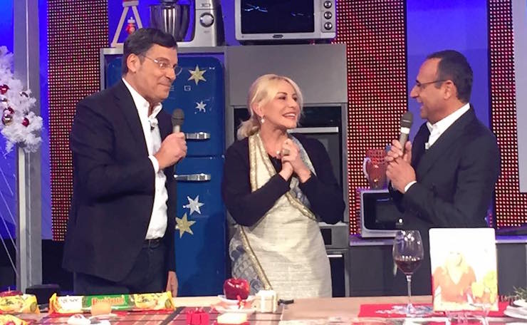 Fabrizio Frizzi torna in tv. Sorpresa in diretta ad Antonella Clerici – Video