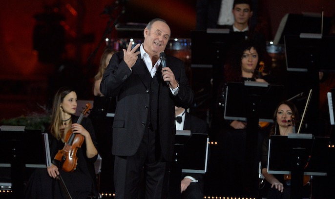 Ascolti TV | Domenica 24 dicembre 2017. Santa Messa 15%, Concerto di Natale 14.6%. Immarcescibile Una Poltrona per Due (12.5%)