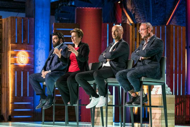 Programmi TV di stasera, giovedì 21 dicembre 2017. Su NOW TV al via MasterChef 7