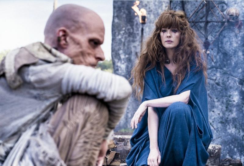 Britannia: su Sky Atlantic sbarca un dramma storico a tinte punk. Nel cast Fortunato Cerlino nei panni di Vespasiano
